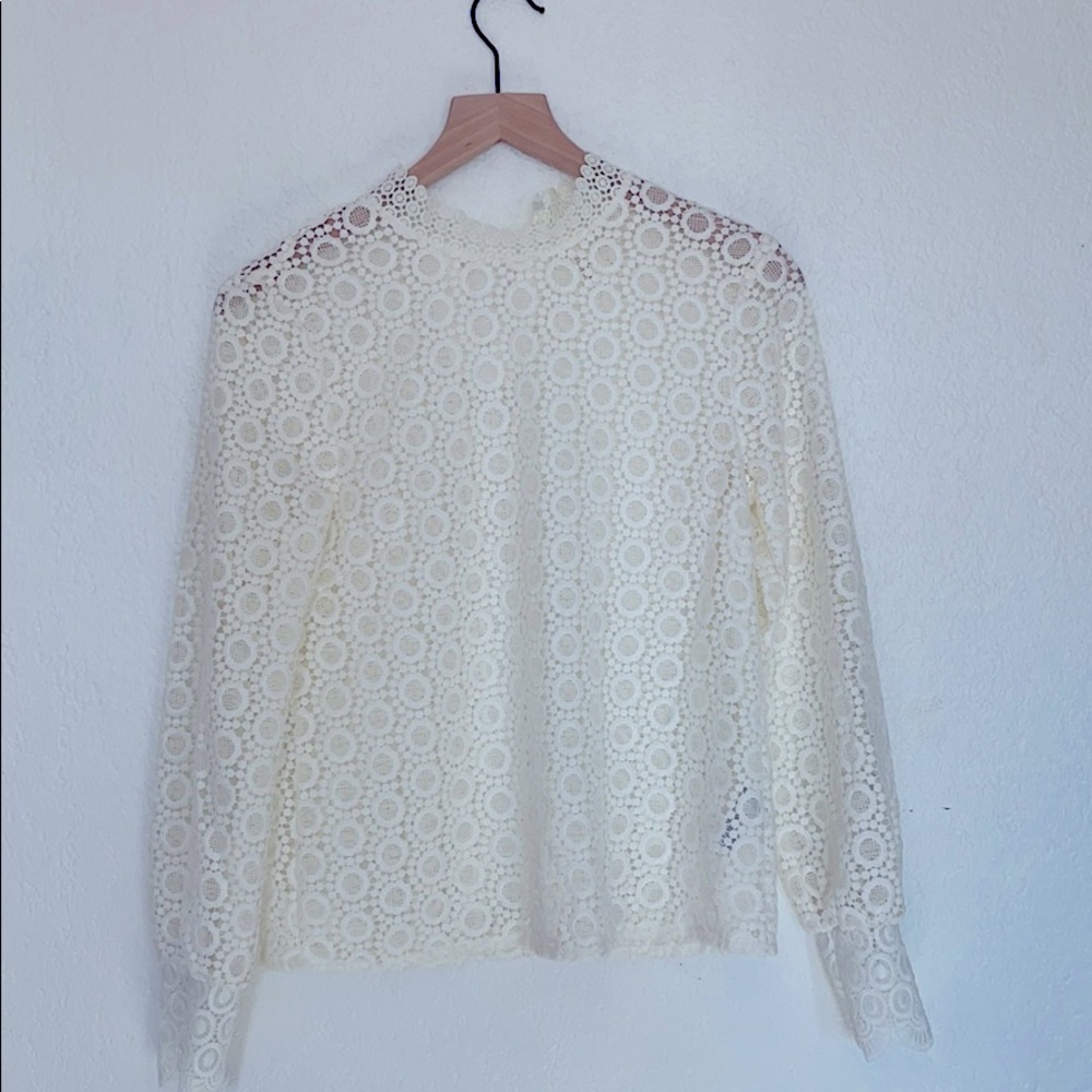 White Long sleeve top